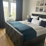 Busch Im Zentrum Lägenhet